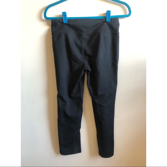 Fabletics Sabrina Capri - Picture 5 of 7